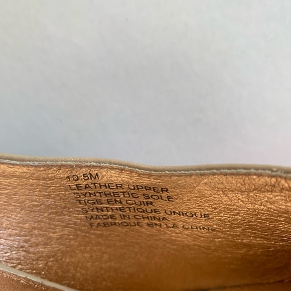 Tan pumps with orange suede trim by Miss Albright for Anthropologie size 10 1/2 - Picture 5 of 5